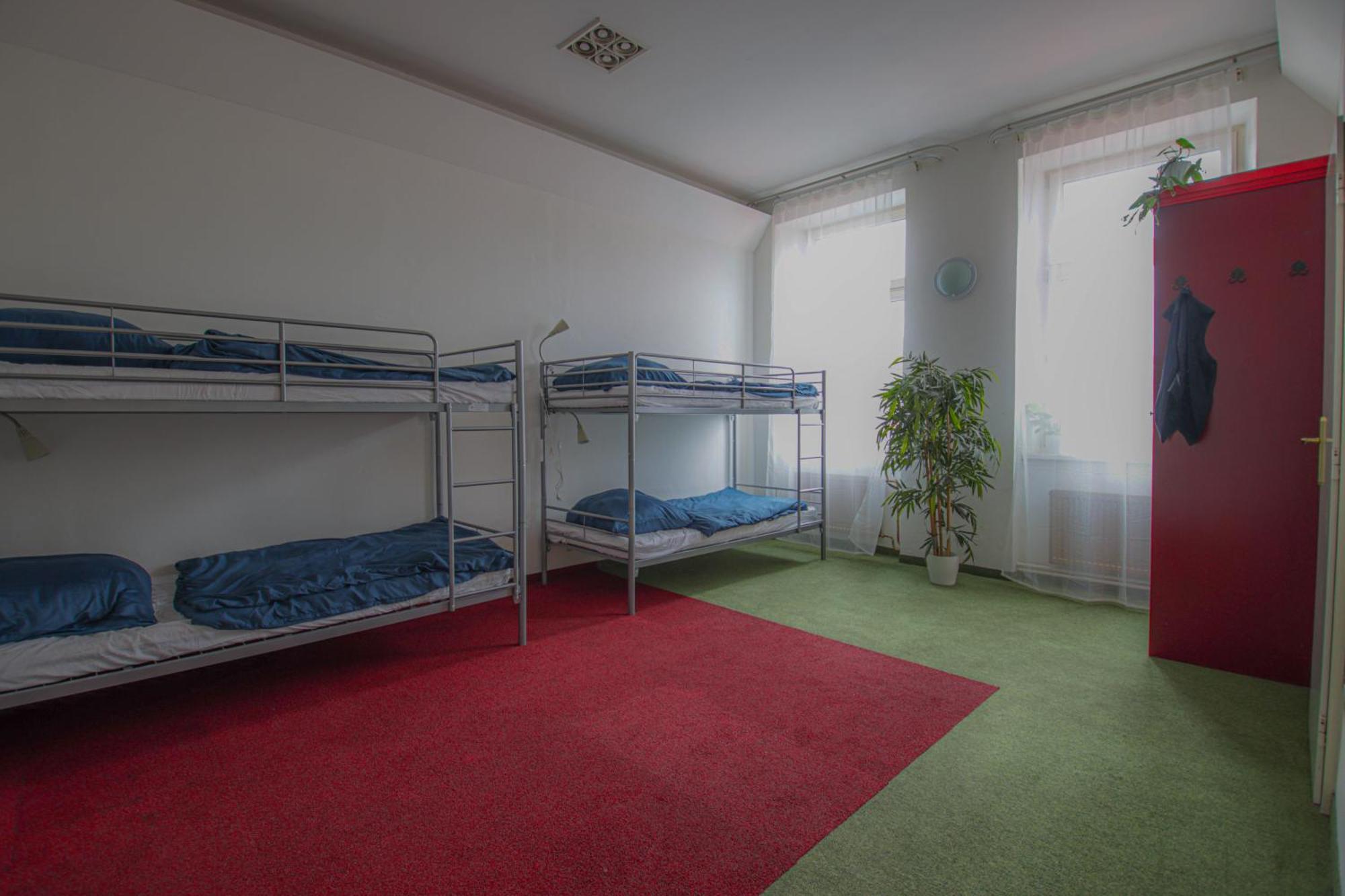 In Hostel Praga Zewnętrze zdjęcie