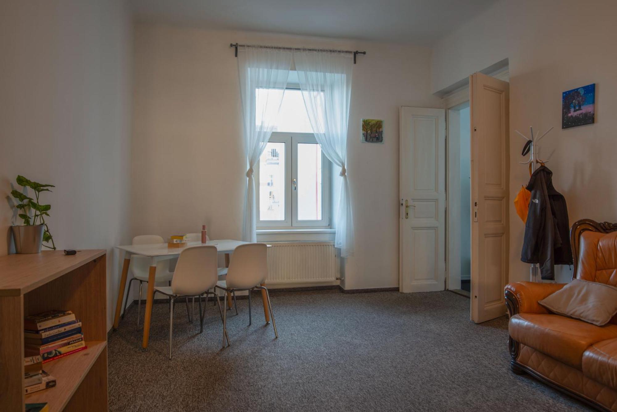 In Hostel Praga Zewnętrze zdjęcie